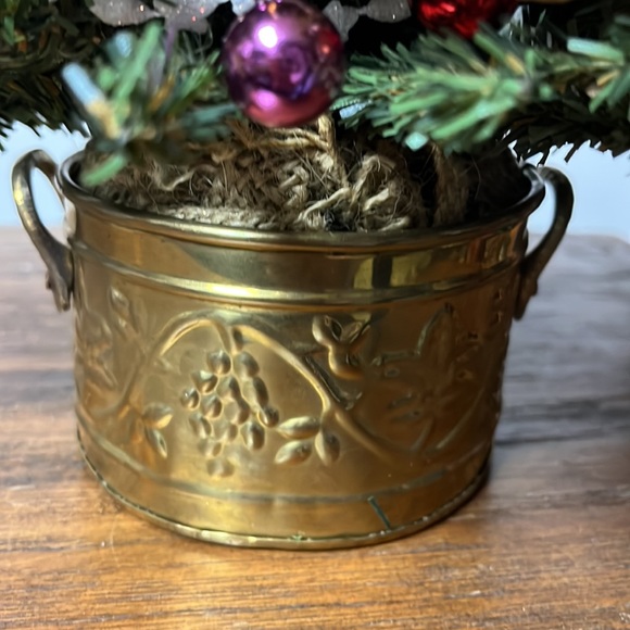 Miniature decorated Christmas tree - Picture 7 of 7